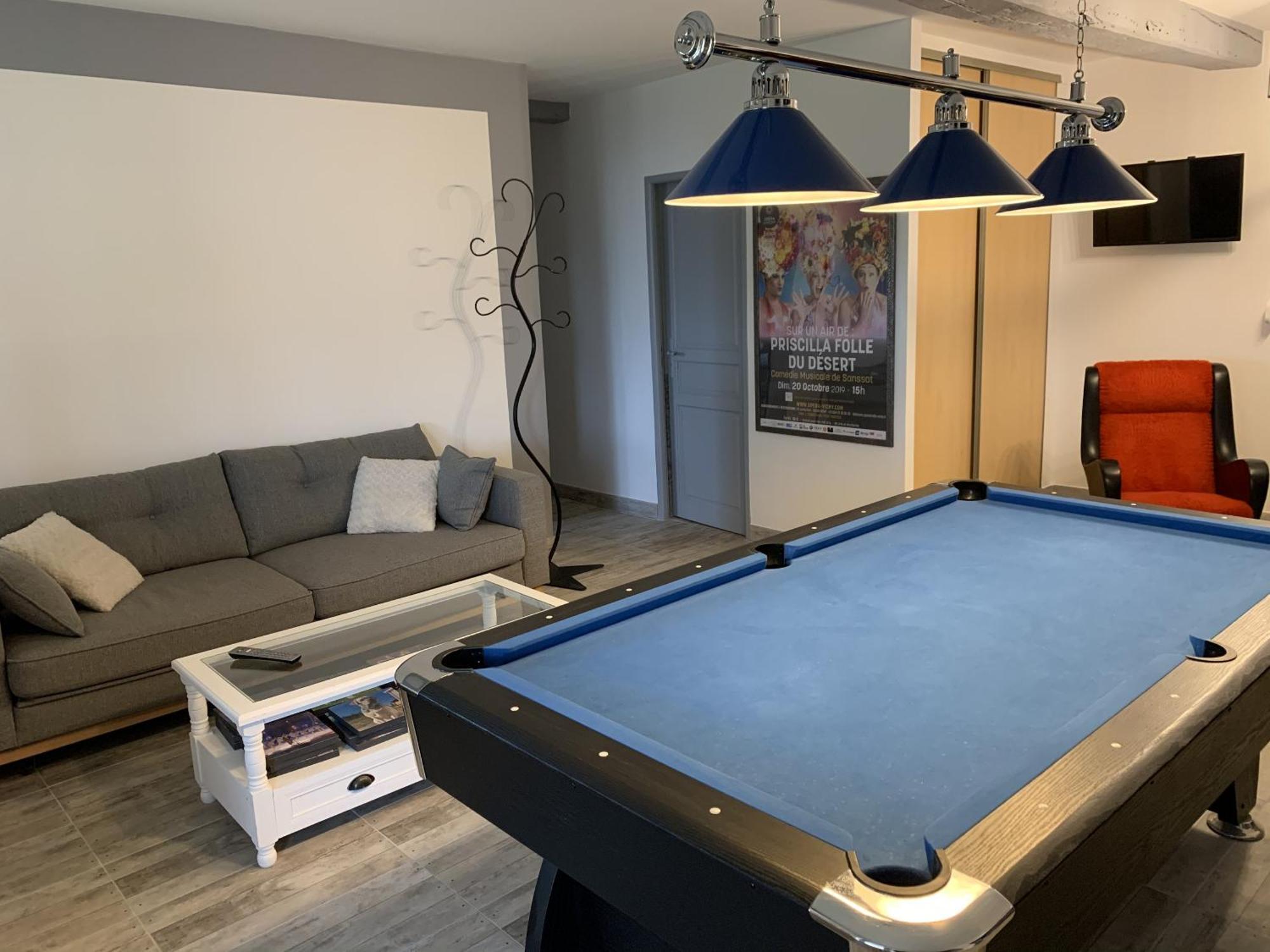 Maison Piscine Et Jacuzzi Saint-Germain-des-Fosses 外观 照片